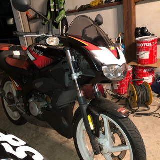 アプリリア　tuono50 RS50