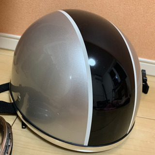 バイクヘルメット　シルバーブラック