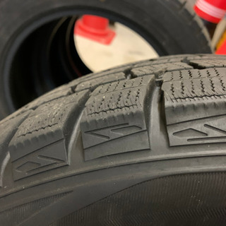 まだ有ります‼️ スタッドレス お待ち下さい！