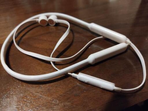 Beats X　Apple　マットゴールド
