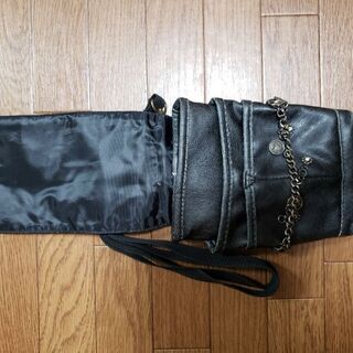 ヴィンテージ風ショルダーバッグの画像