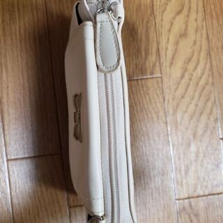 ショルダーバッグの画像