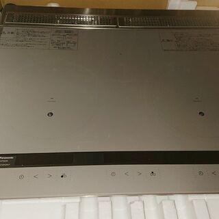 中古未使用　IHクッキングヒーター白