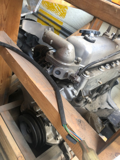 カローラバン　4k エンジン　k型　ke70