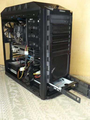 Core i7 2600 自作 PC 本体、電源ケーブル