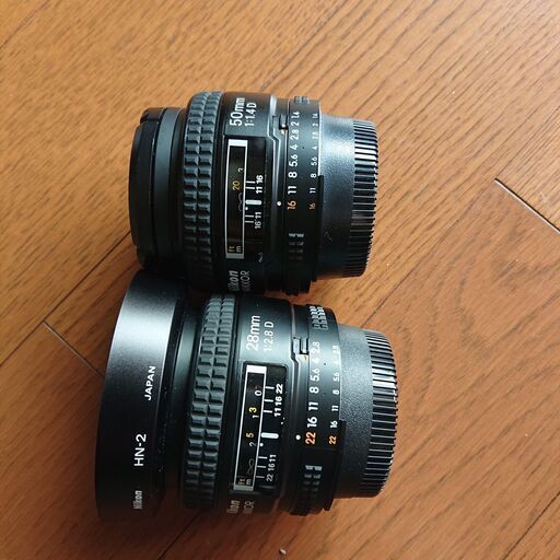ニコンのレンズ　50mmと28mm