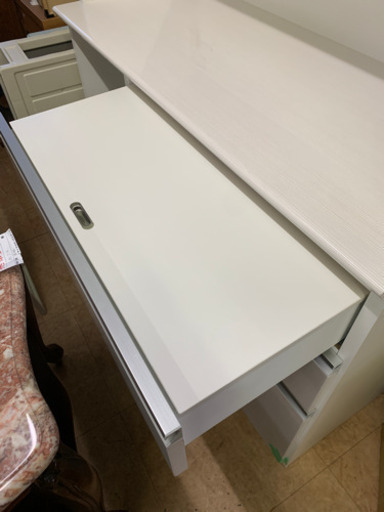 美品　ニトリ　キッチンボード　
