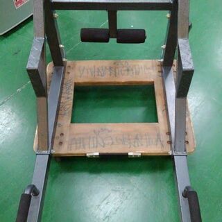 【店舗同時販売中】ぶら下がり健康器具　懸垂マシーン　筋トレ【店頭ご来店購入限定】の画像