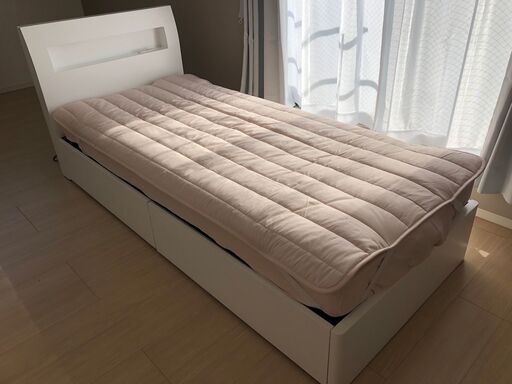 【未使用】値下げしました！セミシングルベッド マットレス付き