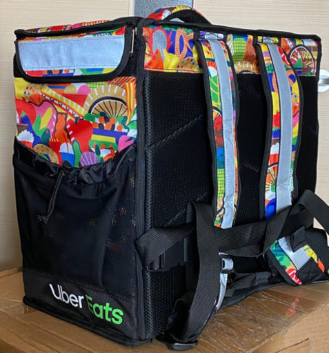 海外限定 アーティストデザイン限定版 uber eats 保温保冷バッグ
