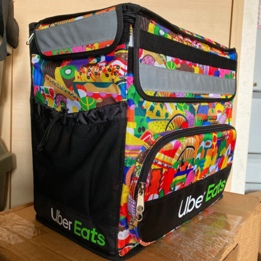海外限定 アーティストデザイン限定版 uber eats 保温保冷バッグ