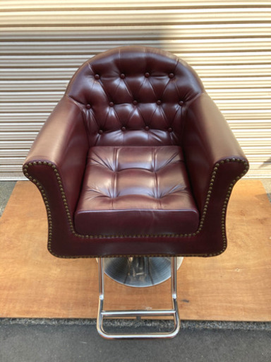 ②【中古】ビューティーガレージ　スタイリングチェア『MASSIMO マッシモ 』