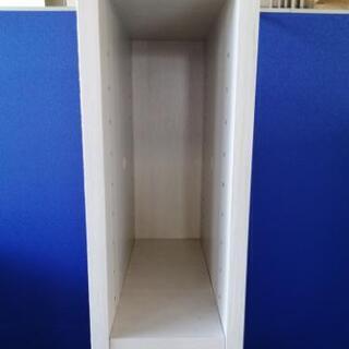 スリムラック　収納の画像