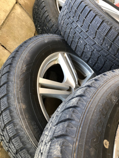 スタットレスタイヤ195/65R15  アルミホイール　