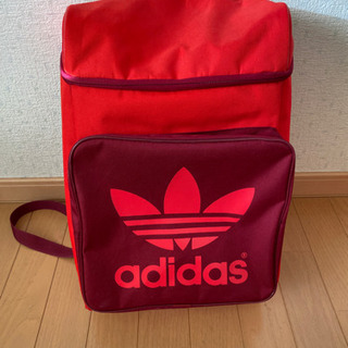 adidasリュック