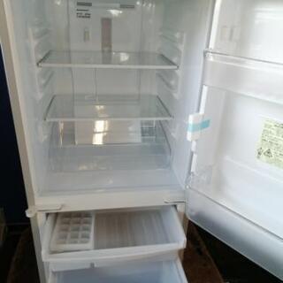 冷蔵庫　SHARP　2016年製の画像