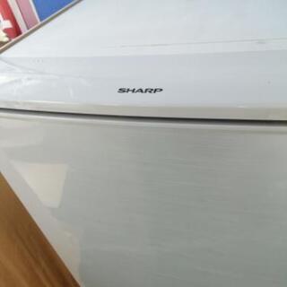 冷蔵庫　SHARP　2016年製の画像