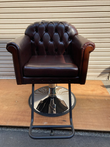 【中古】ビューティガレージ 『スタイリングチェア WINDSOR（ウインザー）ブラウン』 