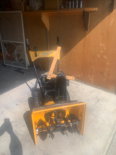 委託品　ハイガー産業　手押し除雪機