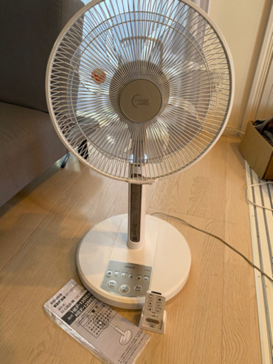 扇風機　HITACHI   【取引中】