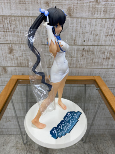 ダンジョンに出会いを求めるのは間違っているだろうか　ヘスティア