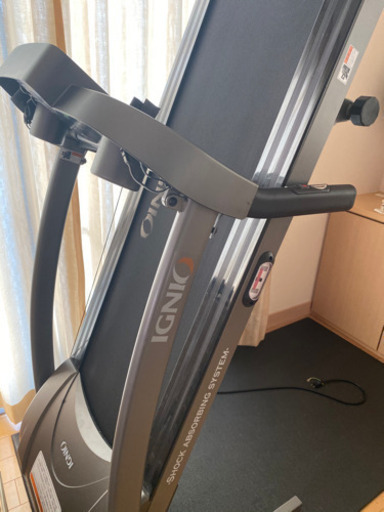 ルームランナー　ランニングマシン　トレッドミル