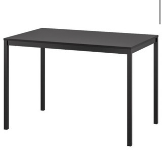 IKEA ダイニングテーブル　椅子2個付きの画像