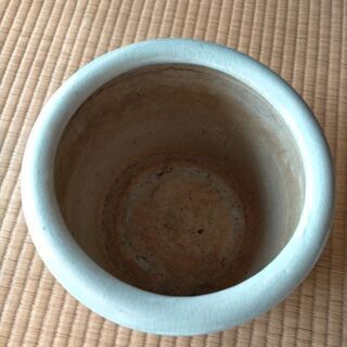 丸形火鉢の画像