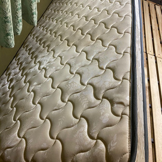 シングルベット