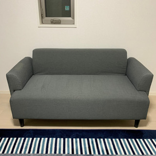 【取引中】IKEA 2人掛けソファ　グレーの画像