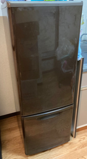 値下　冷蔵庫　パナソニックNR-B173W 168L ノンフロン　冷凍冷蔵庫