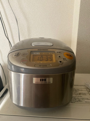 象印　炊飯器
