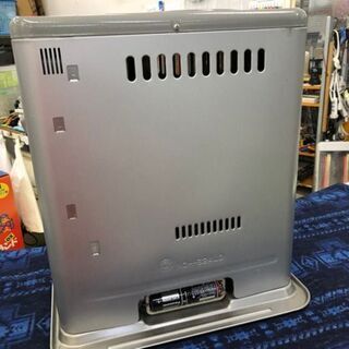 涼しくなってきました😬NISSEI✨石油ストーブ✨2002年製✨NCH-S24LD✨清掃・動作確認済・油もスポイトで抜いてあります。✨の画像