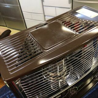 涼しくなってきました😬トヨトミ✨石油ストーブ✨2014年製✨RS-W29E✨清掃・動作確認済・油もスポイトで抜いてあります。✨ の画像