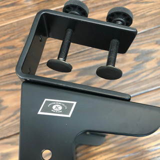 キクタニラップトップスタンドの画像