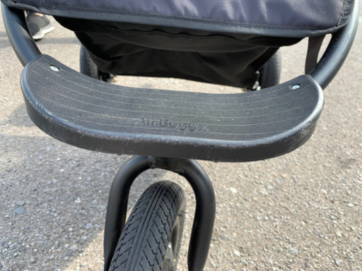 ベビーカー　エアバギーココブレーキ