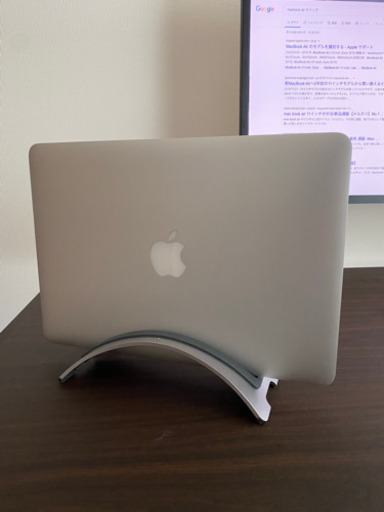 Macbook pro2015【美品・公式のスタンド付きです】