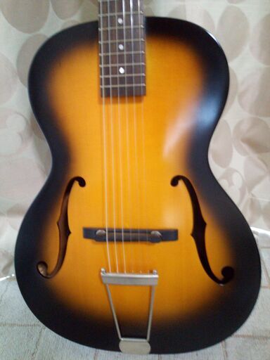 ピックギター。　商談進行中につき現在受付停止。　エピフォンオリンピックマスタービルト（Epiphone Olympic Masterbilt）エレアコ