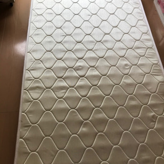 新品です。