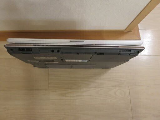 富士通パソコンFMV BIBLO NF50XN win10