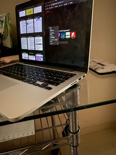 早い者勝ち➎】Appleロゴ光るMacBook Pro 送料込