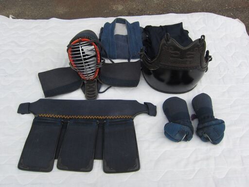 これから剣道を始める方に！　剣道防具　6点【中古】