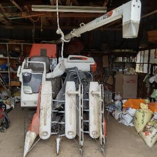クボタ　コンバイン AR320