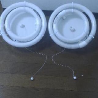 家庭用ペンダントライト2個の画像