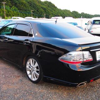 H20/09  トヨタ　クラウンハイブリッド　157000kmの画像