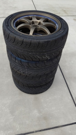 17インチ　アルミホイール、タイヤ4本セット