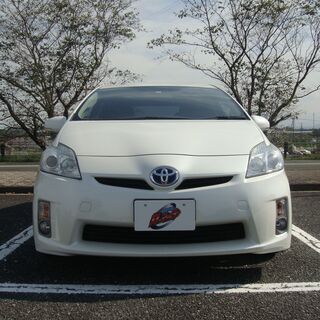 自社ローン★保証人無★全国対応★PRIUS S★人気のパールホワイト★カラーバックカメラ★車検R3年8月★5人乗り の画像