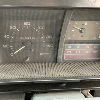 ISUZU エルフ　250  平ボディの画像