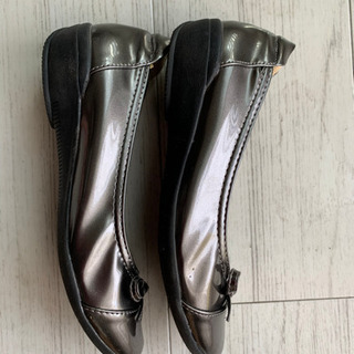 22センチ(Sサイズ)のパンプスです。の画像