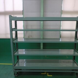 部品棚　売ります